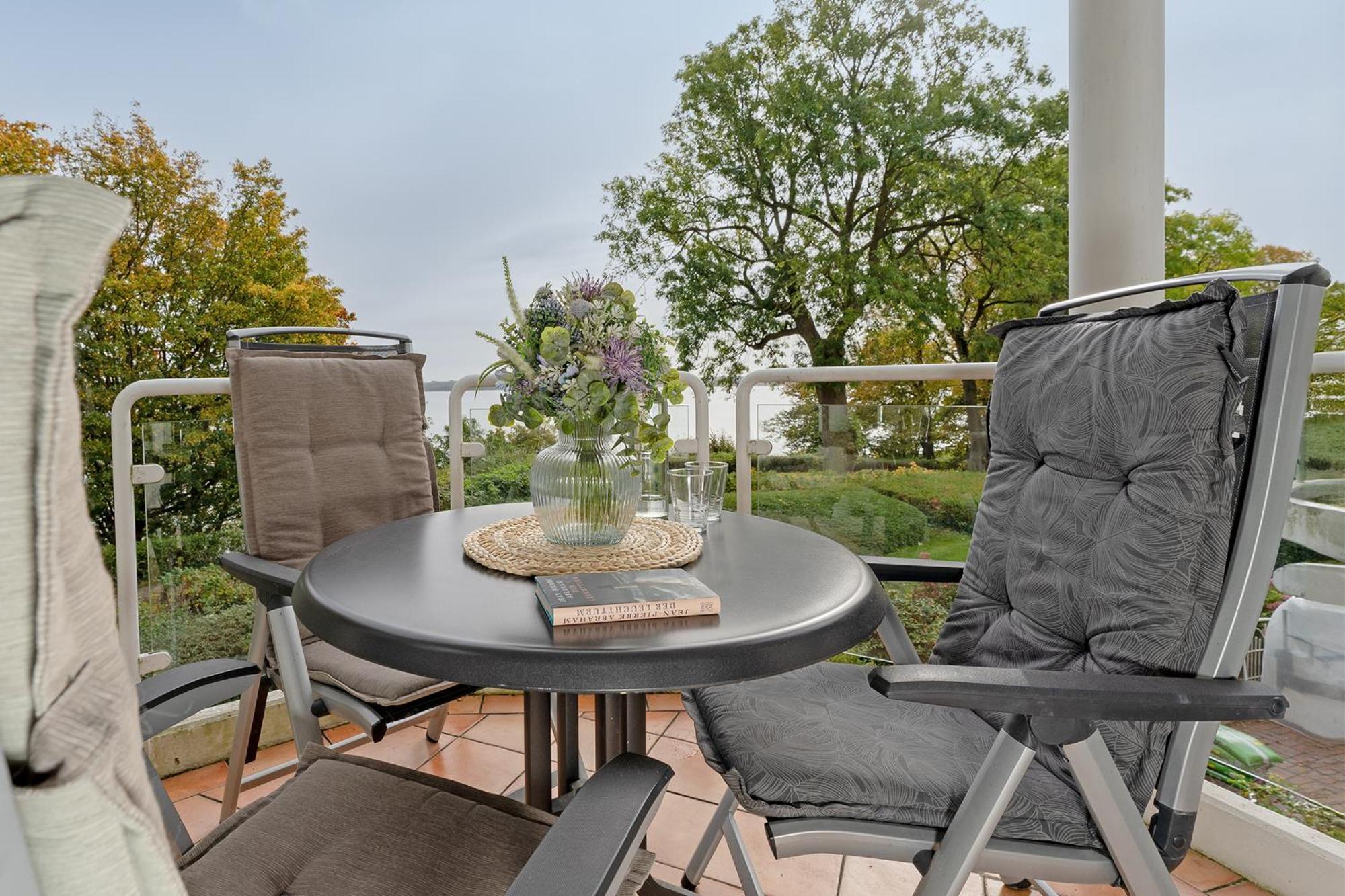 Meerblick Und Golf Apartment